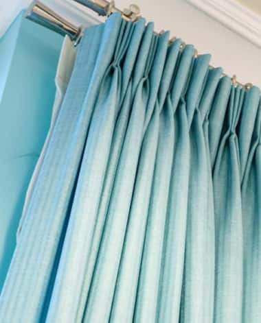 Professional Curtain Cleaning Pullenvale
